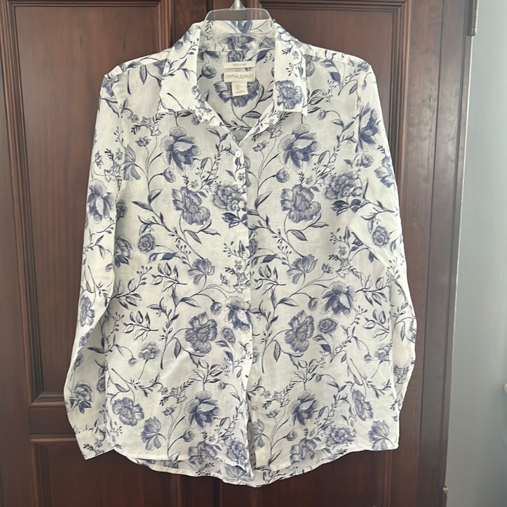 Cynthia Rowley 100% Linen color white and blue size large